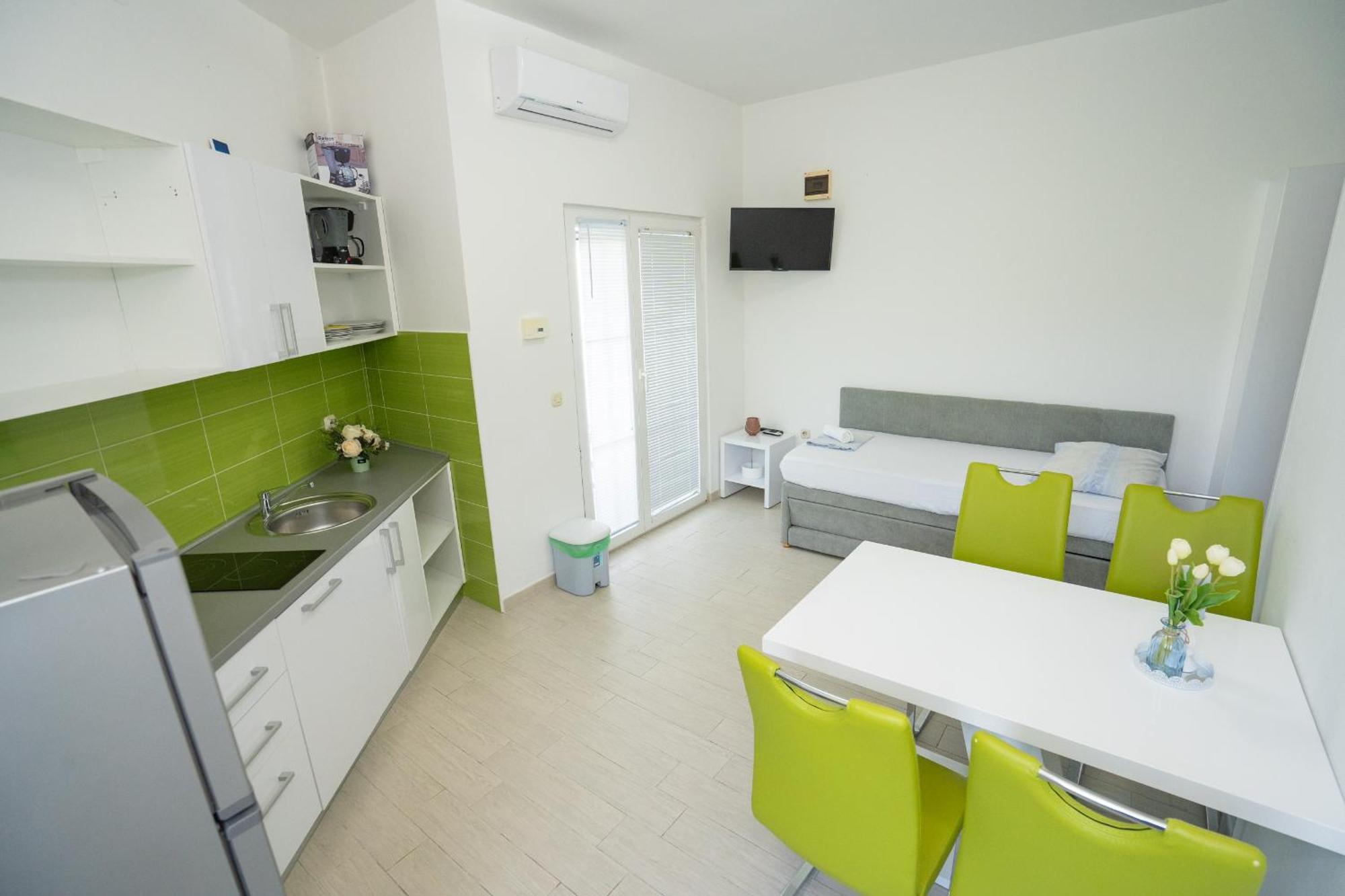 Garden Resort - Apartments Maslina Potocnica Room photo