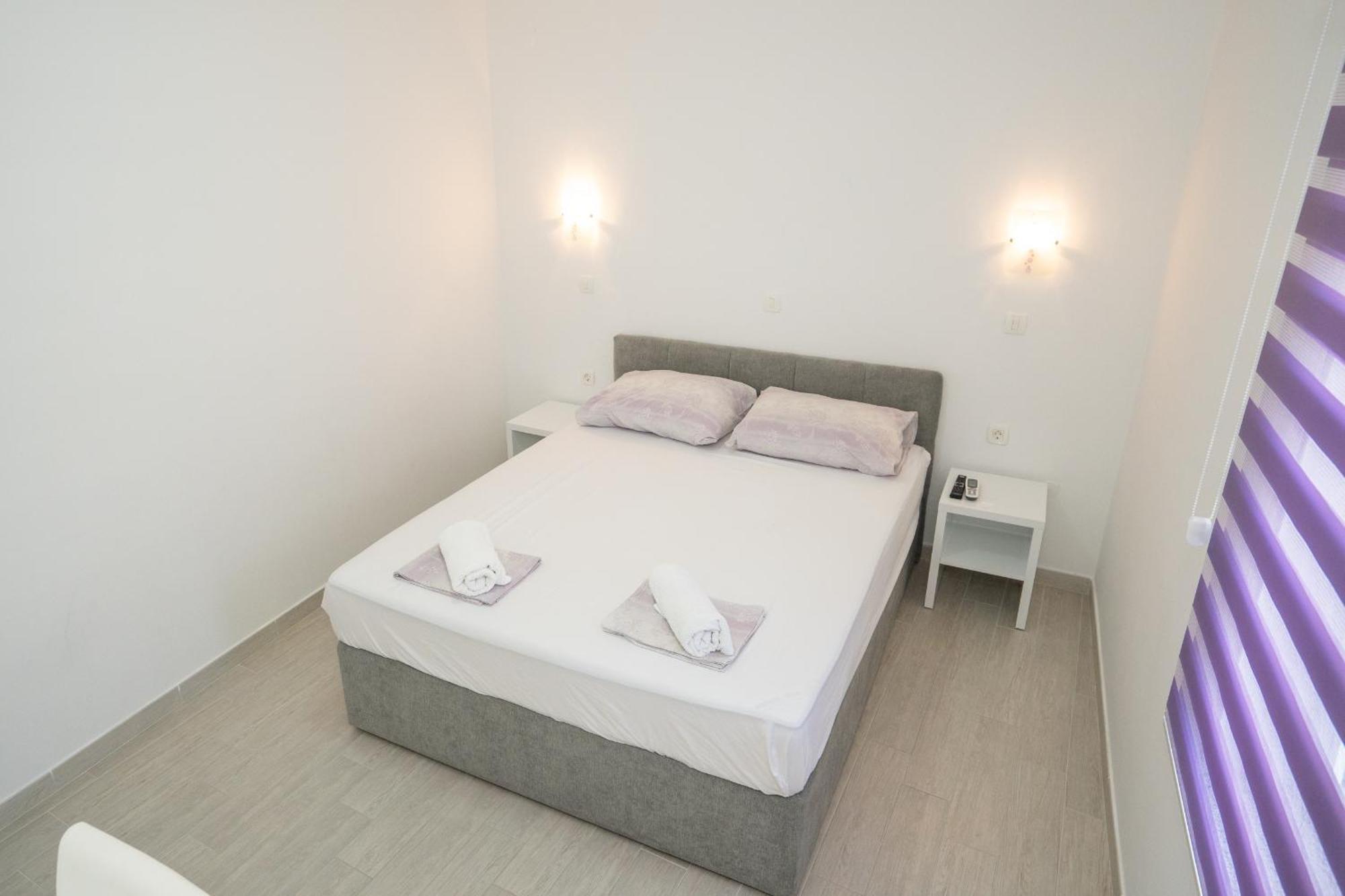 Garden Resort - Apartments Maslina Potocnica Room photo