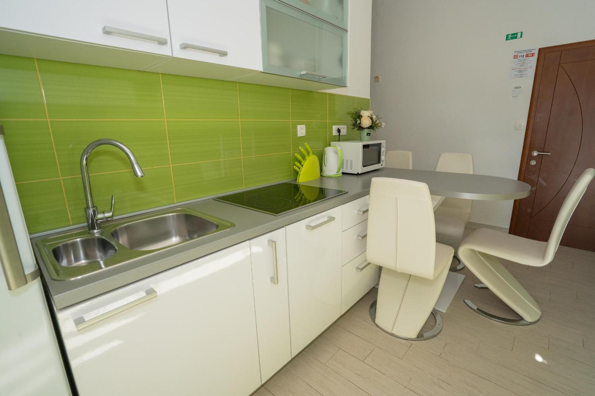 Garden Resort - Apartments Maslina Potocnica Room photo